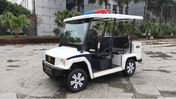 維護(hù)校園安全，瑪西爾電動(dòng)巡邏車出動(dòng)
