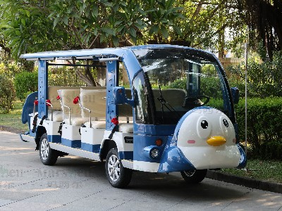 企鵝造型觀光車
