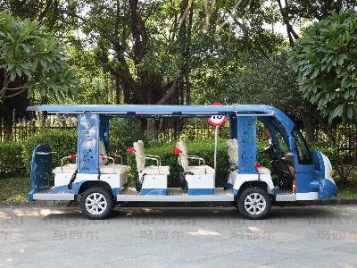 企鵝造型觀光車